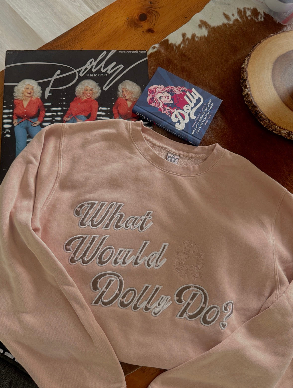 What Would Dolly Do? Crewneck