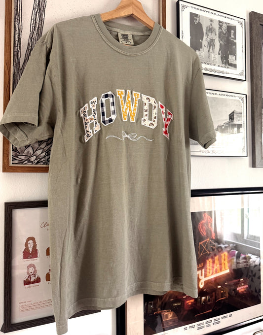 “Howdy” Appliqué Tee